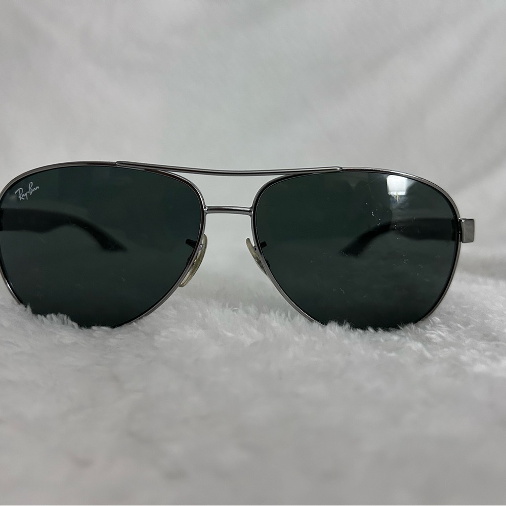 Ray-Ban Silver Frame Sunglasses with Dark Lenses